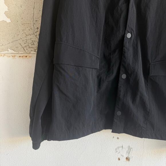 Gym Shark Jacket Rest Day Commute Mens L Snap Front Nylon Coat Athleisure Sporty - Picture 4 of 12